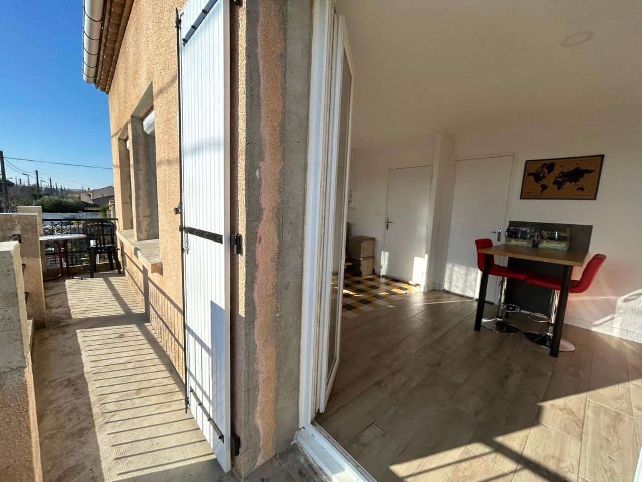 Appartement Les Voyages De Romane Narbonne Exterior photo